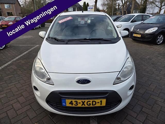 Wit Gebruikt 2012 Ford Ka Cool & Sound Edition Hatchback | € 2.799 (Goede deal) - Afbeelding 1/4