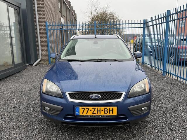 Occasion Ford Focus Ambiente 125 PK (91 kW) 2008 Blauw (metallic) Stationwagen
