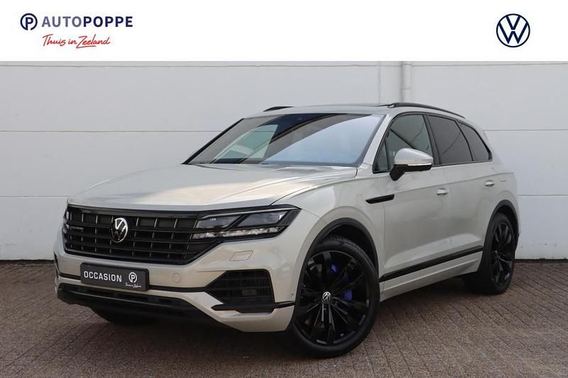 Suv Gebruikt 2022 VW Touareg Atmosphere SUV | € 57.950 (Eerlijke prijs) - Afbeelding 1/4