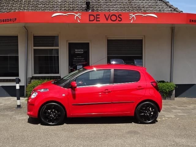 Rood Gebruikt 2019 Citroën C1 Feel Hatchback | € 9.750 (Eerlijke prijs) - Afbeelding 1/3