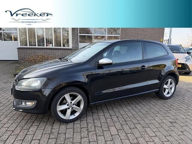Zwart Occasion 2012 VW Polo Trendline Hatchback | € 5.985 (Iets duurder) - Afbeelding 1/4