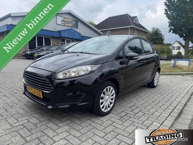 Zwart Gebruikt 2014 Ford Fiesta Style Hatchback | € 3.995 (Goede deal) - Afbeelding 1/4