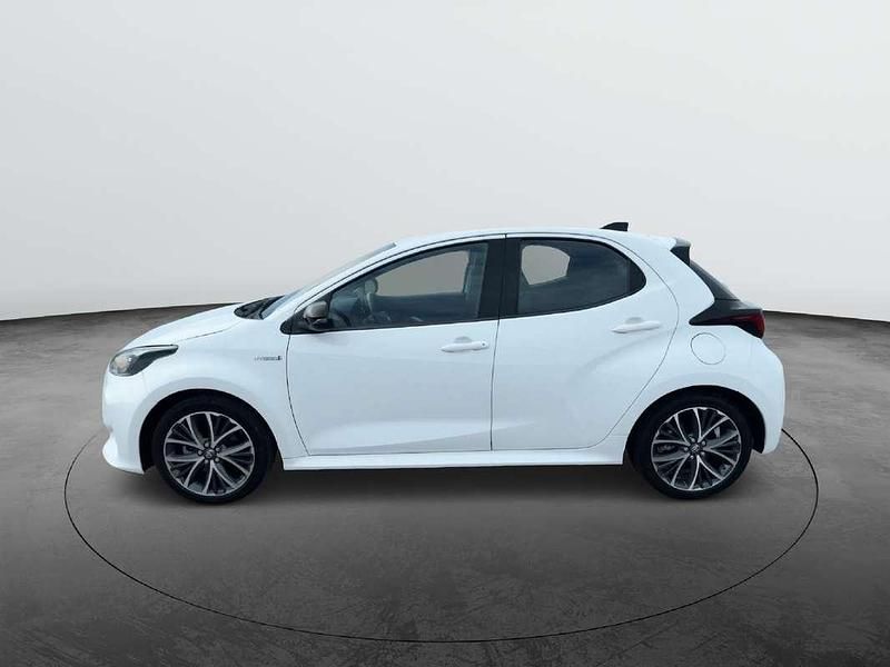 Occasion Toyota Yaris Hybrid Comfort 116 PK (85 kW) 2021 Wit Hatchback