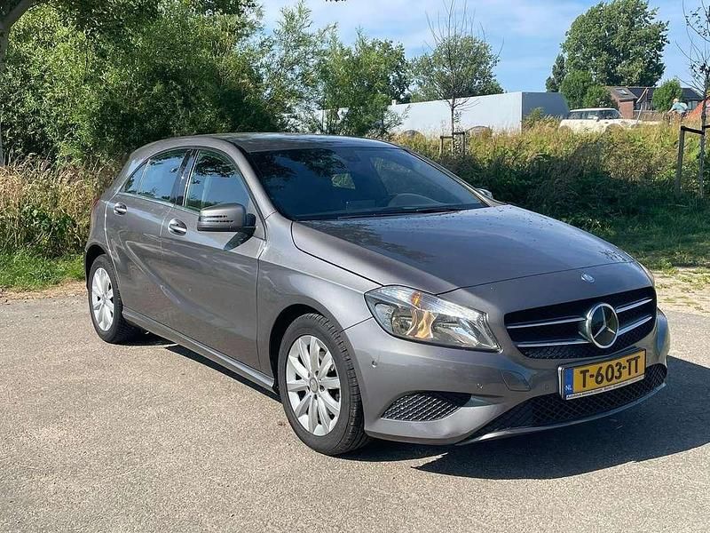 Occasion Mercedes A180 Ambition 109 PK (80 kW) 2013 Grijs Stationwagen