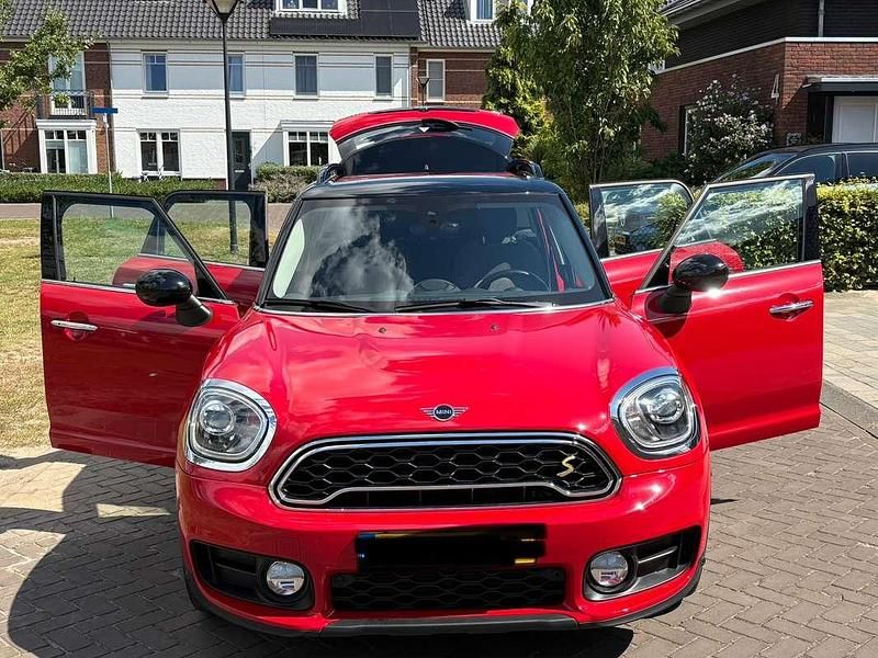 Rood Gebruikt 2019 Mini Cooper Countryman SUV | € 21.995 - Afbeelding 1/4