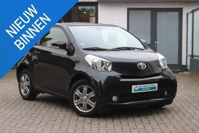 Zwart Gebruikt 2009 Toyota iQ Hatchback | € 5.960 (Eerlijke prijs) - Afbeelding 1/4