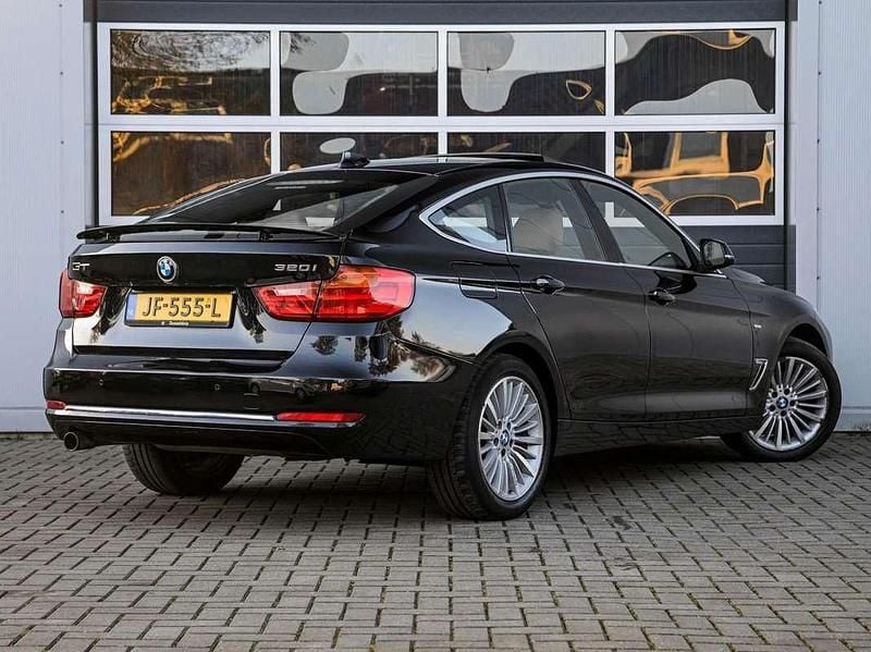 Occasion BMW 320 Gran Turismo Executive 184 PK (135 kW) 2016 Zwart Hatchback