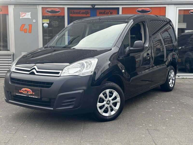 Zwart Gebruikt 2016 Citroën Berlingo MPV | € 11.950 (Duur) - Afbeelding 1/4