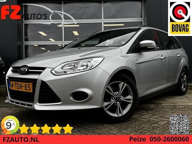 Grijs Gebruikt 2014 Ford Focus Stationwagen | € 6.445 (Eerlijke prijs) - Afbeelding 1/4