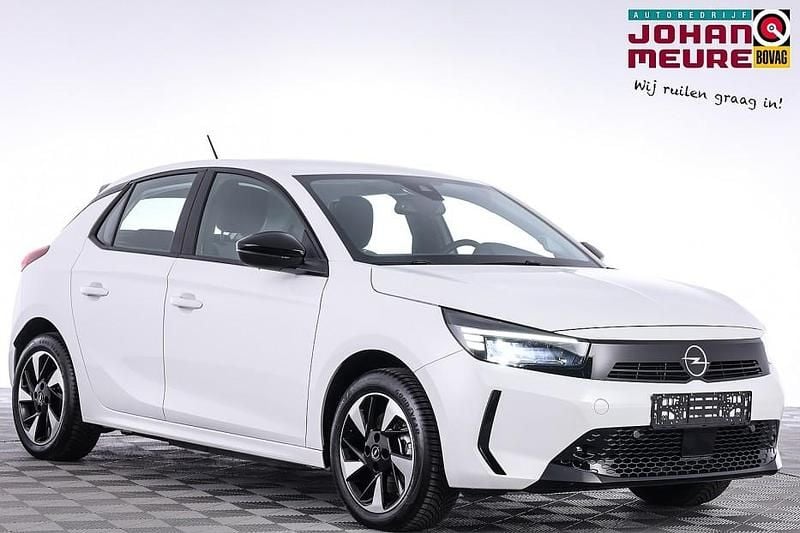 Wit Gebruikt 2023 Opel Corsa-e Edition Hatchback | € 18.990 (Eerlijke prijs) - Afbeelding 1/4