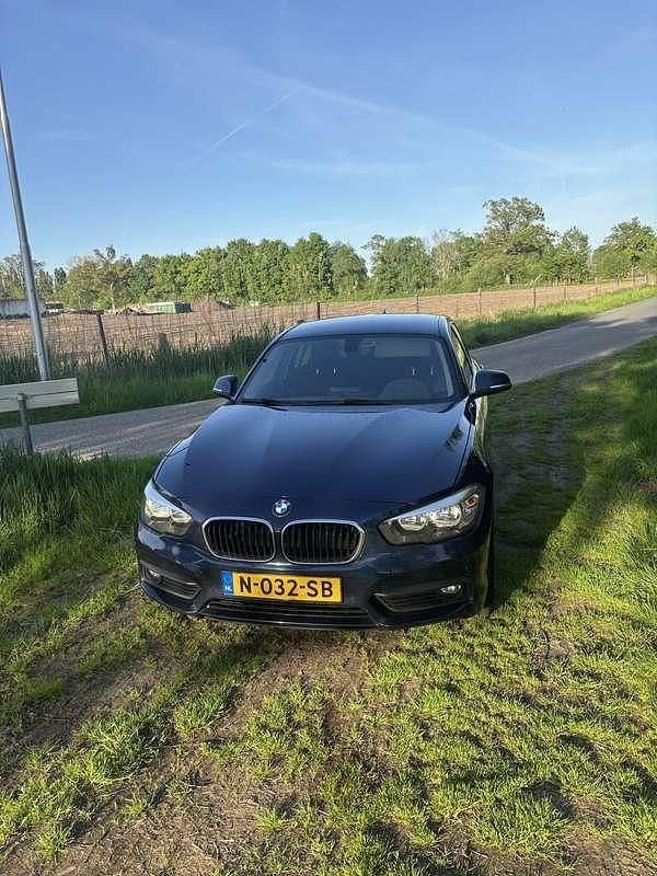 Gebruikt 2015 BMW 118 Sport Line Hatchback | € 13.500 (Iets duurder) - Afbeelding 1/4