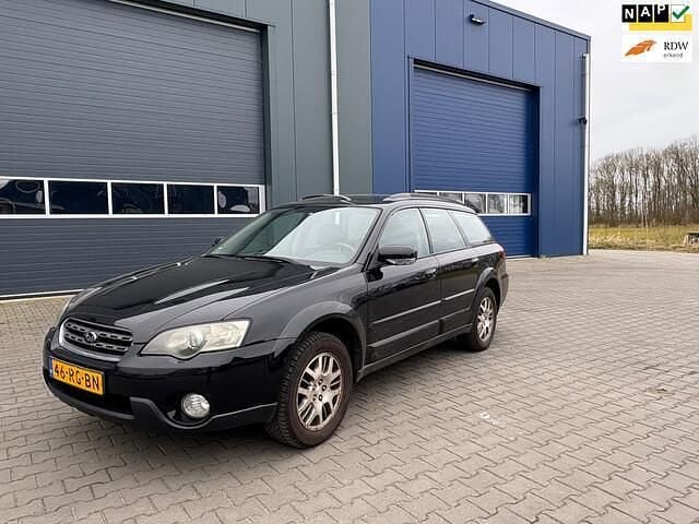 Zwart Gebruikt 2005 Subaru Outback SUV | € 1.750 (Eerlijke prijs) - Afbeelding 1/4