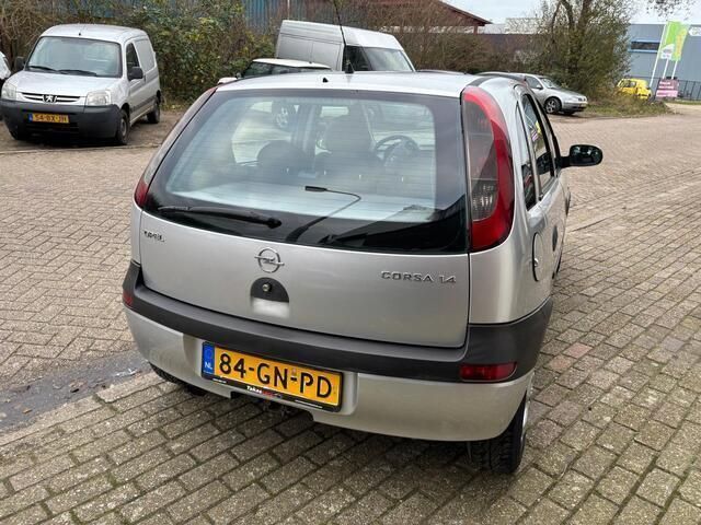 Occasion Opel Corsa Elegance 90 PK (66 kW) 2001 Grijs Hatchback