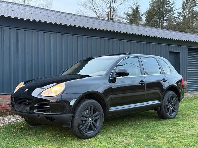 Zwart Occasion 2005 Porsche Cayenne SUV | € 5.950 (Goede deal) - Afbeelding 1/4