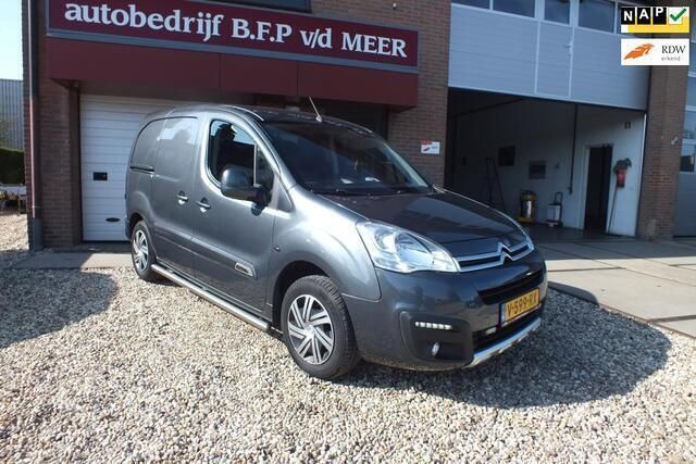 Grijs Gebruikt 2018 Citroën Berlingo Business Class MPV | € 7.750 (Eerlijke prijs) - Afbeelding 1/4