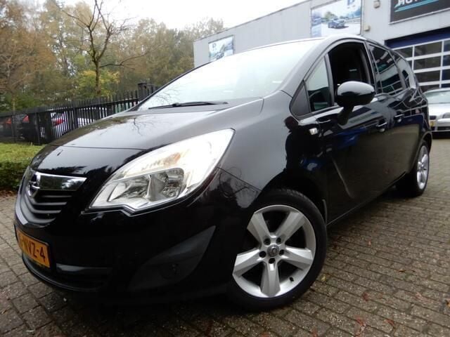 Zwart Gebruikt 2010 Opel Meriva Edition MPV | € 3.950 (Duur) - Afbeelding 1/4
