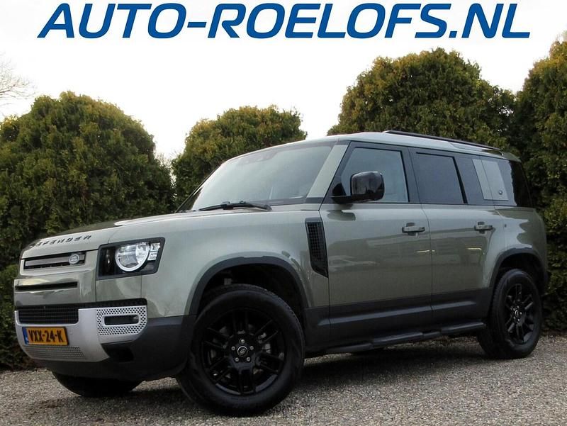 Groen (metallic) Gebruikt 2023 Land Rover Defender SE Hatchback | € 54.890 (Goede deal) - Afbeelding 1/4