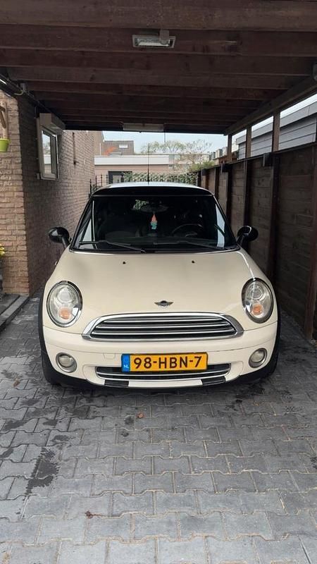 Gebruikt 2008 Mini Cooper Hatchback | € 2.850 (Goede deal) - Afbeelding 1/4