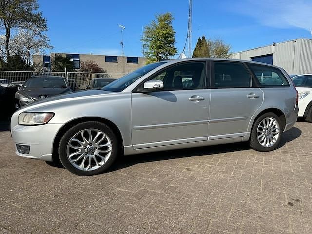 Occasion Volvo V50 Momentum 125 PK (91 kW) 2008 Grijs Stationwagen
