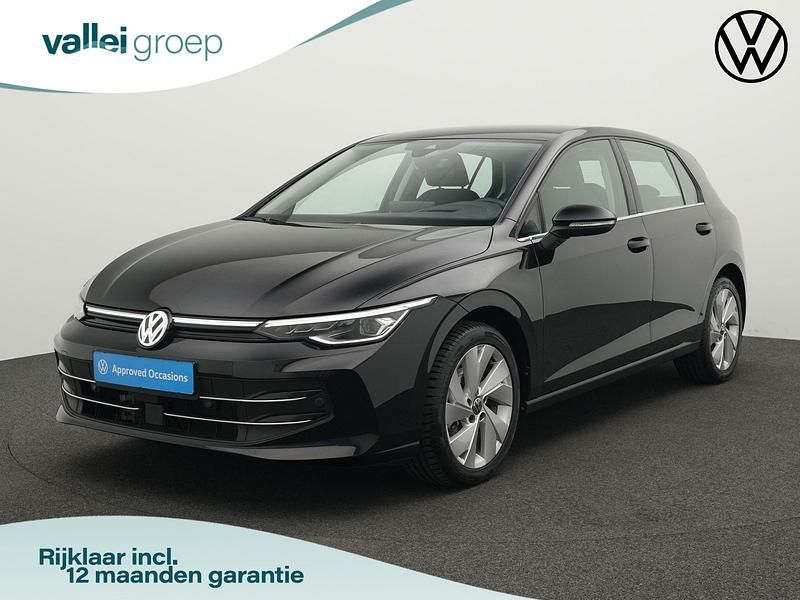 Zwart Gebruikt 2024 VW Golf VIII Style Hatchback | € 37.900 (Duur) - Afbeelding 1/4