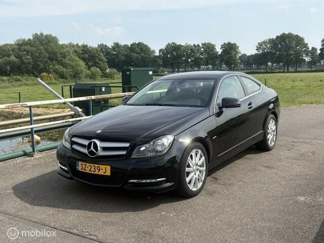 Occasion Mercedes C180 156 PK (114 kW) 2011 Zwart Coupé