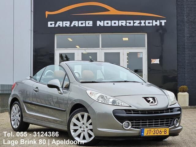 Grijs Gebruikt 2008 Peugeot 207 CC Cabriolet | € 3.495 (Eerlijke prijs) - Afbeelding 1/4