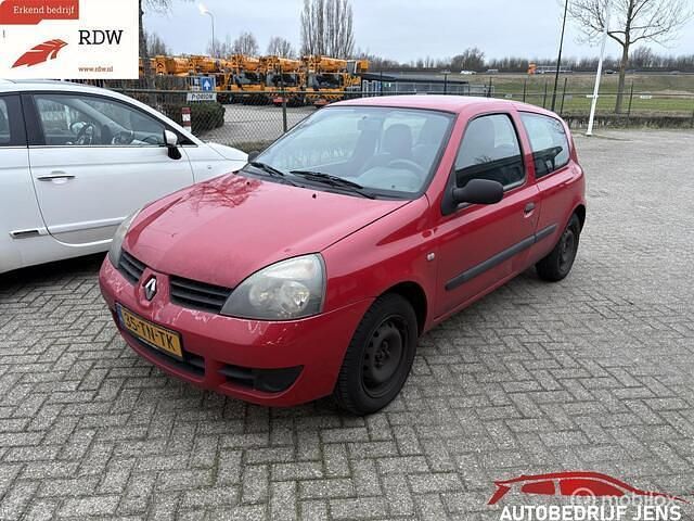 Occasion Renault Clio II Campus 58 PK (42 kW) 2006 Rood Hatchback
