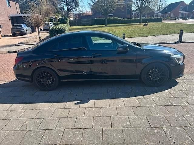 Occasion 2014 Mercedes CLA220 Sedan | € 14.000 - Afbeelding 1/4