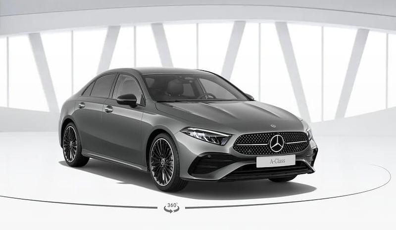 Occasion Mercedes A180 AMG line 150 PK (110 kW) 2024 Grijs, metallic lak Sedan