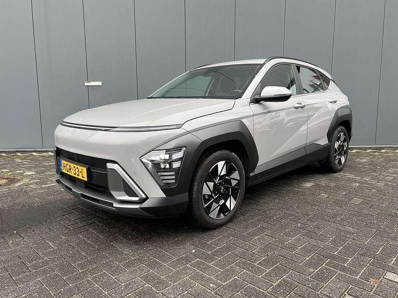 Grijs Gebruikt 2025 Hyundai Kona Comfort SUV | € 30.700 (Eerlijke prijs) - Afbeelding 1/1