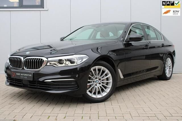 Zwart Gebruikt 2017 BMW 530 Executive Sedan | € 25.500 (Eerlijke prijs) - Afbeelding 1/4