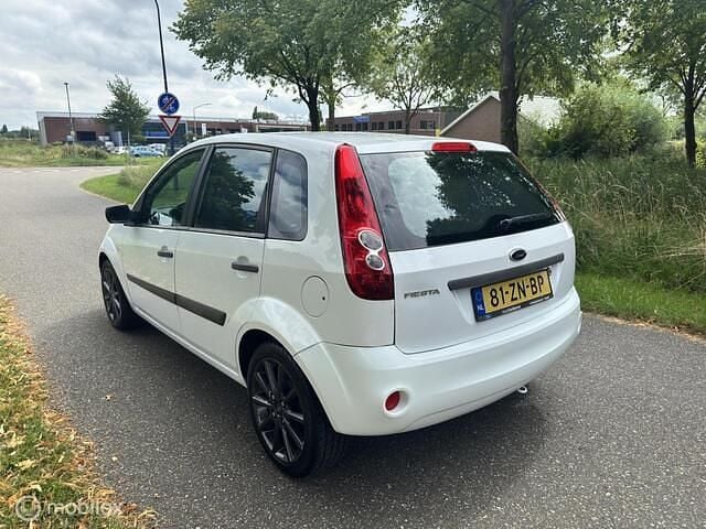Afbeelding 2/4