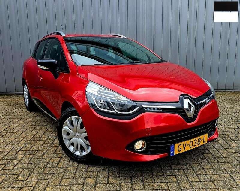 Rood Gebruikt 2015 Renault Clio GrandTour Night&Day Stationwagen | € 5.450 (Eerlijke prijs) - Afbeelding 1/4