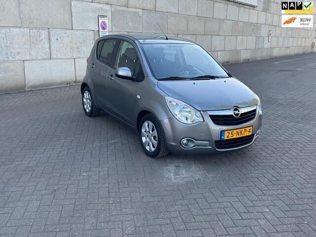 Grijs Gebruikt 2009 Opel Agila Edition Hatchback | € 6.950 (Eerlijke prijs) - Afbeelding 1/4