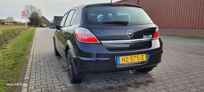 Occasion Opel Astra Edition 105 PK (77 kW) 2005 Sedan