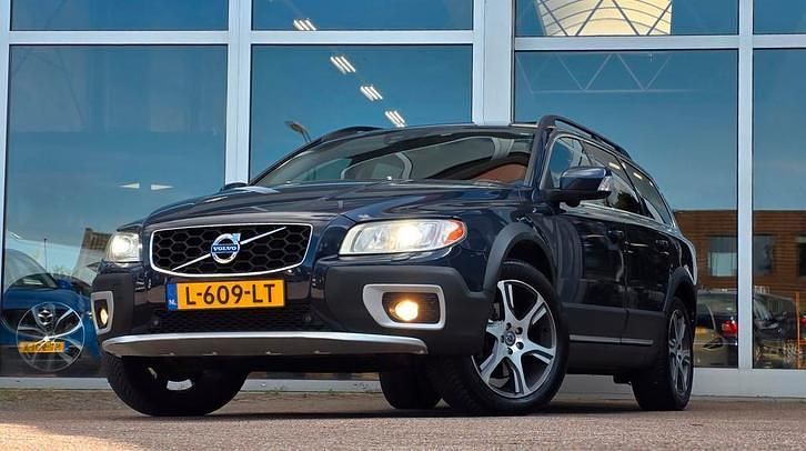 Occasion Volvo XC70 Momentum 305 PK (224 kW) 2012 Blauw (metallic) Stationwagen