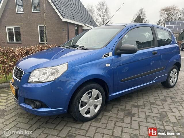 Blauw Gebruikt 2010 Chevrolet Aveo LS Hatchback | € 1.999 (Goede deal) - Afbeelding 1/4