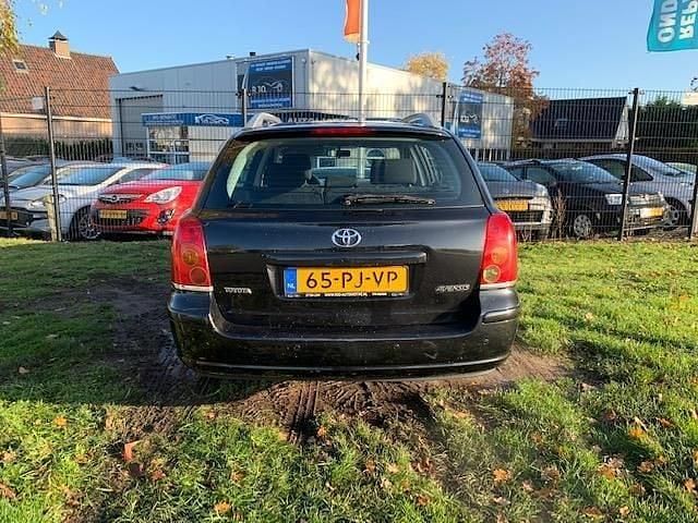 Occasion Toyota Avensis Terra 129 PK (94 kW) 2004 Zwart Stationwagen