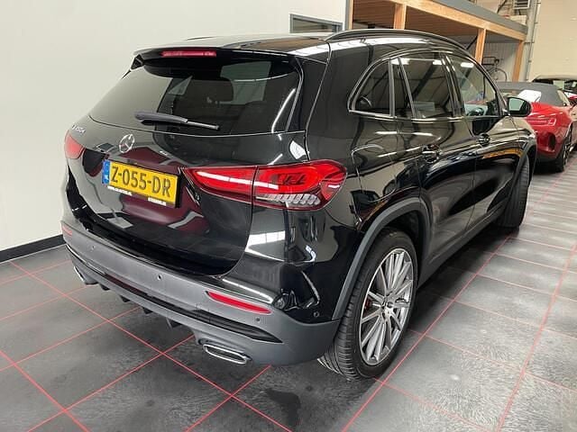 Occasion Mercedes GLA250 AMG line 160 PK (117 kW) 2023 Zwart (metallic) SUV