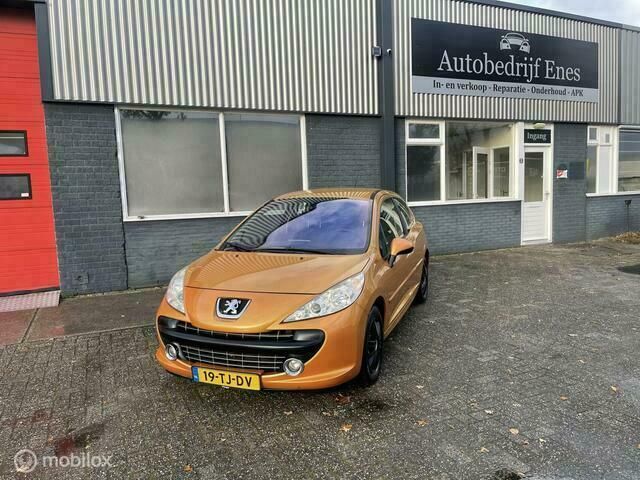 Oranje Gebruikt 2006 Peugeot 207 Hatchback | € 1.675 (Eerlijke prijs) - Afbeelding 1/4