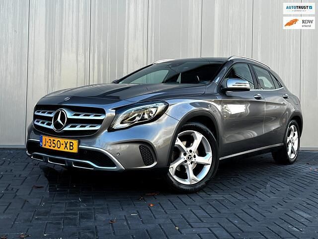 Grijs Gebruikt 2018 Mercedes GLA180 Ambition SUV | € 17.940 (Goede deal) - Afbeelding 1/4