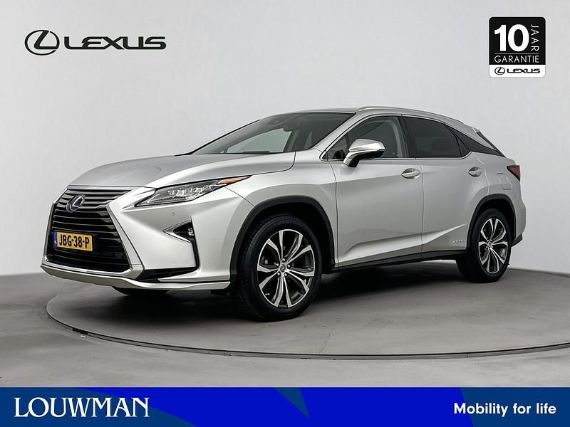Sonic titanium (grijs metallic) Gebruikt 2018 Lexus RX450h Luxury Line SUV | € 39.950 (Eerlijke prijs) - Afbeelding 1/4