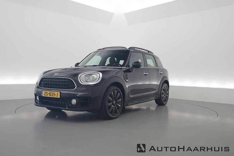 Zwart Gebruikt 2019 Mini Cooper Countryman Business SUV | € 22.950 (Eerlijke prijs) - Afbeelding 1/3