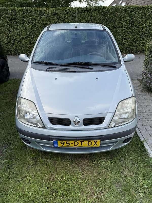 Grijs Gebruikt 1999 Renault Scénic MPV | € 1.000 - Afbeelding 1/4