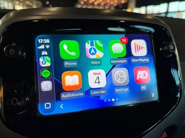 Occasion Toyota Aygo X-play 72 PK (52 kW) 2022 Zwart Hatchback