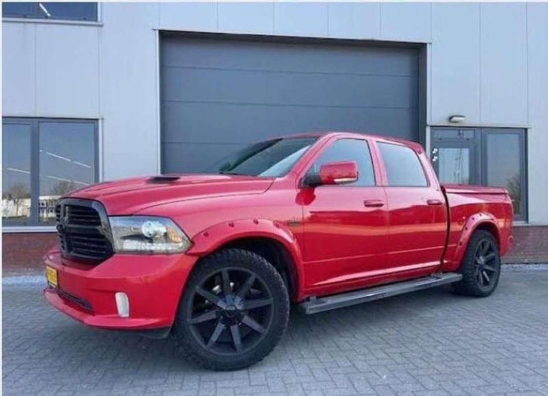 Rood Gebruikt 2016 Dodge Ram Pickup | € 22.990 (Eerlijke prijs) - Afbeelding 1/4
