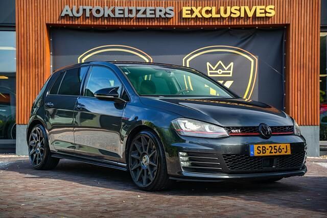Zwart Gebruikt 2013 VW Golf VII GTI Hatchback | € 14.900 (Iets duurder) - Afbeelding 1/4