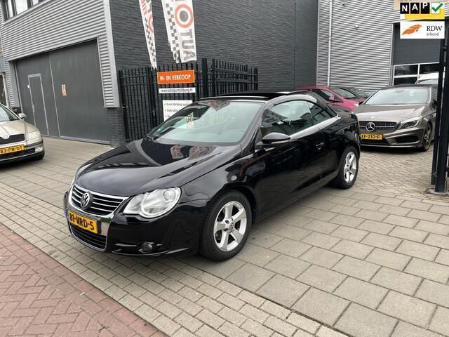 Zwart Gebruikt 2010 VW Eos Highline Cabriolet | € 7.499 (Goede deal) - Afbeelding 1/4