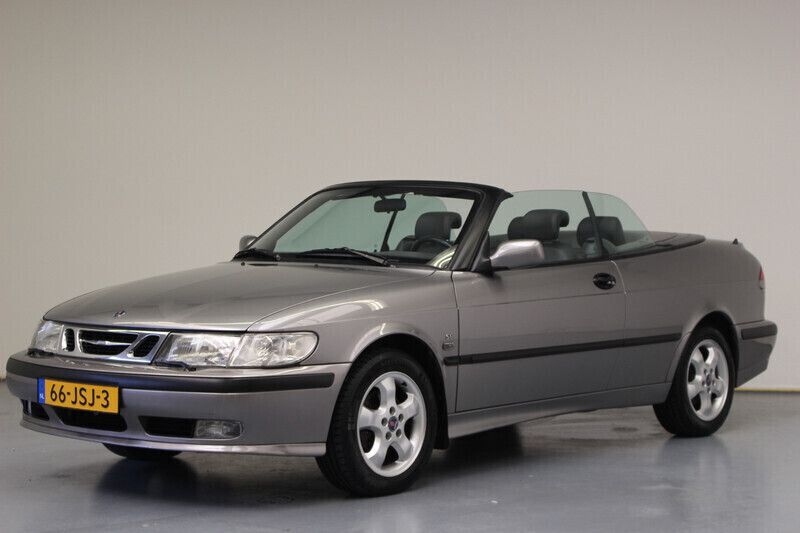Grijs, metallic lak Gebruikt 2001 Saab 9-3 Cabriolet Cabriolet | € 5.950 - Afbeelding 1/4