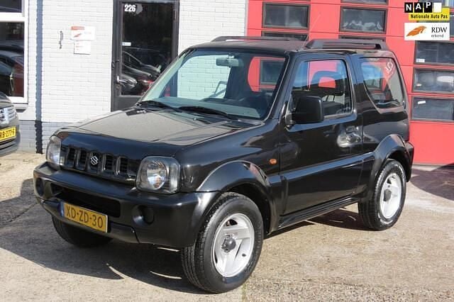 Zwart Gebruikt 1998 Suzuki Jimny SUV | € 5.950 (Goede deal) - Afbeelding 1/4